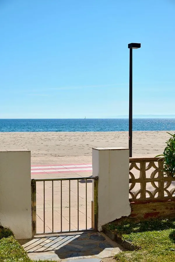 Apartment The Beach Roses
